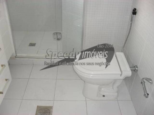 Apartamento para Venda em Santos - 2