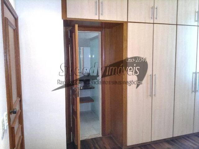 Apartamento para Venda em Santos - 2