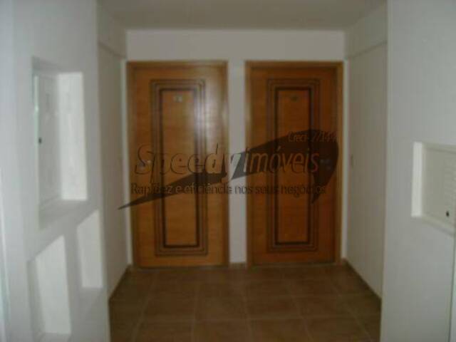 Apartamento para Venda em Santos - 2