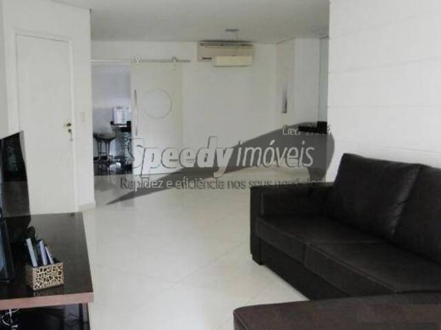 Apartamento para Venda em Santos - 4
