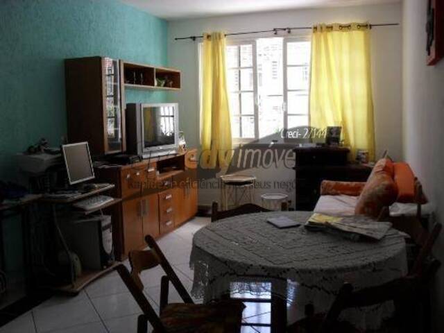 #110 - Apartamento para Venda em Santos - SP