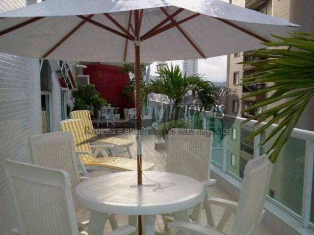 Apartamento para Venda em Santos - 2