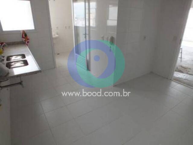 #1166 - Apartamento para Venda em Santos - SP