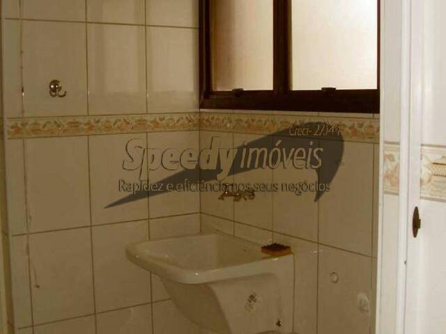 Apartamento para Venda em Santos - 4