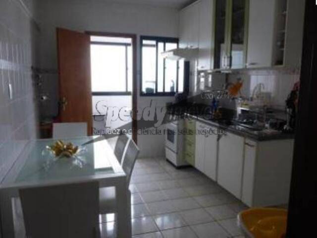 Apartamento para Venda em Santos - 4