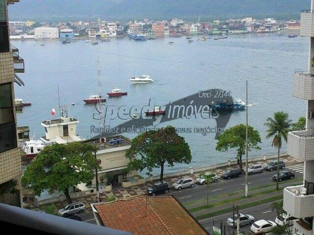 Vista ao mar da sacada do apartamento