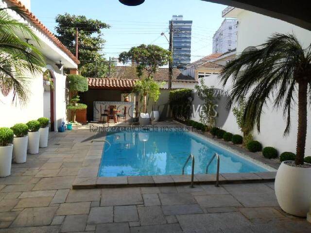 Sobrado para Venda em Santos - 3