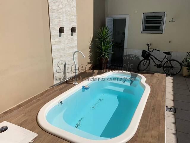 #2821 - Casa para Venda em Santos - SP - 2
