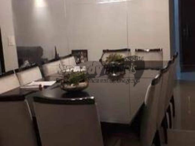 Apartamento para Venda em Santos - 4