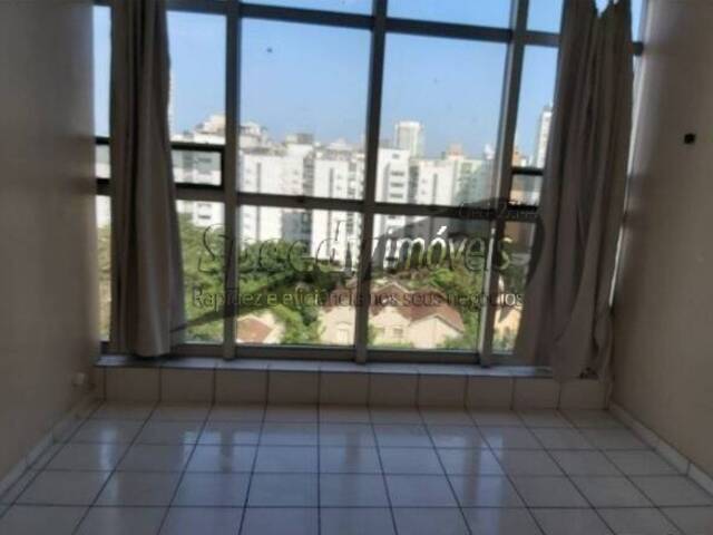 Apartamento para Venda em Santos - 2