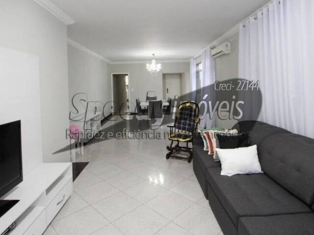 Apartamento Gonzaga Santos