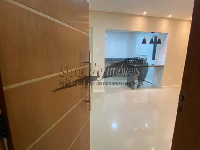 Apartamento para Venda em Santos - 2