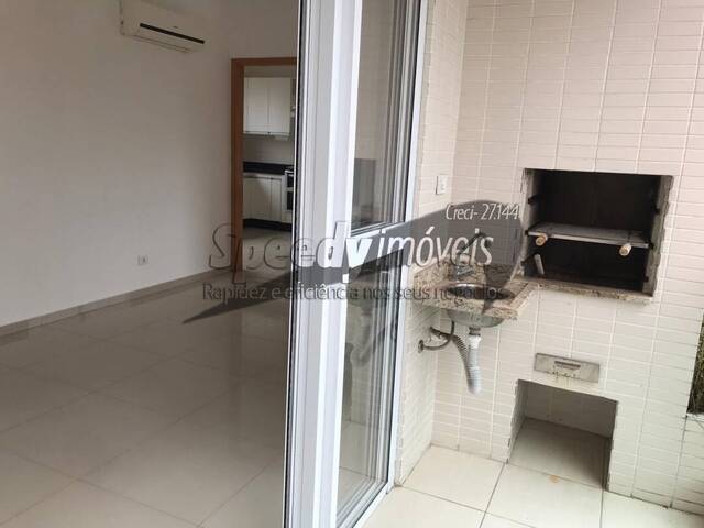 Apartamento para Venda em Santos - 2