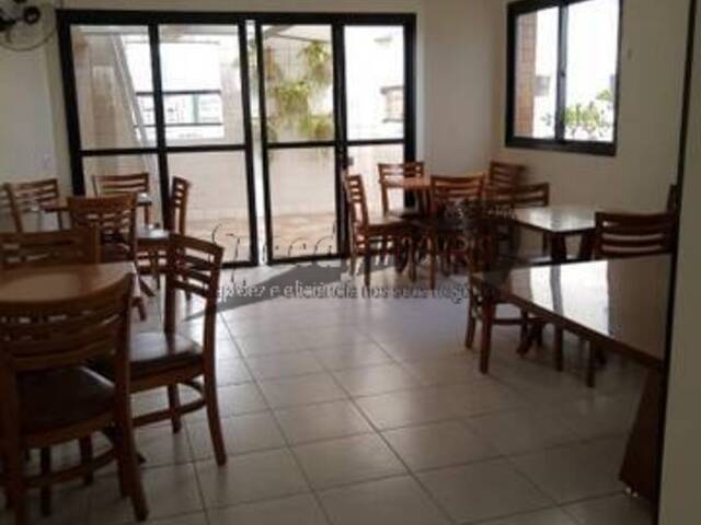 Apartamento para Venda em Santos - 2