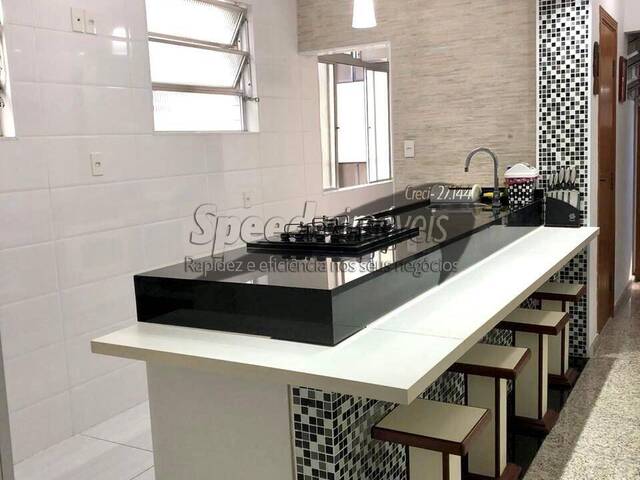 Apartamento para Venda em Santos - 2