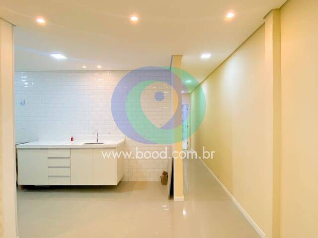 #3084 - Apartamento para Venda em Santos - SP