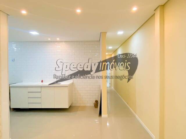 Apartamento para Venda em Santos - 2