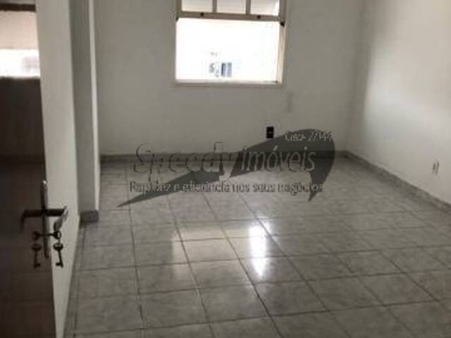 #3116 - Apartamento para Venda em Santos - SP