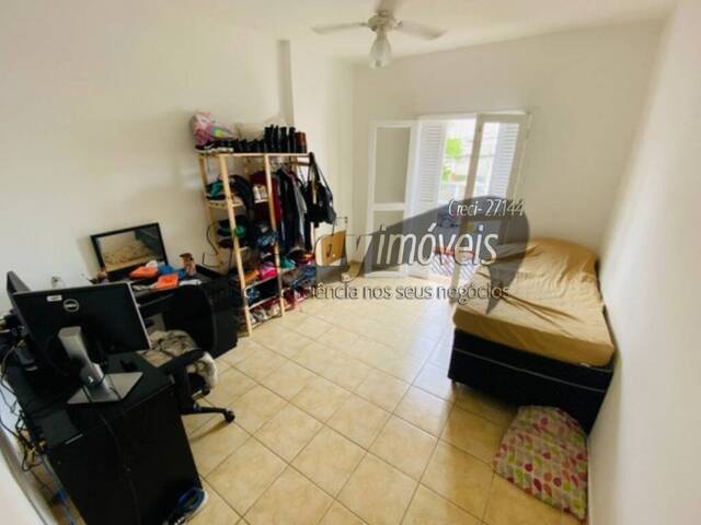 #3181 - Apartamento para Venda em Santos - SP