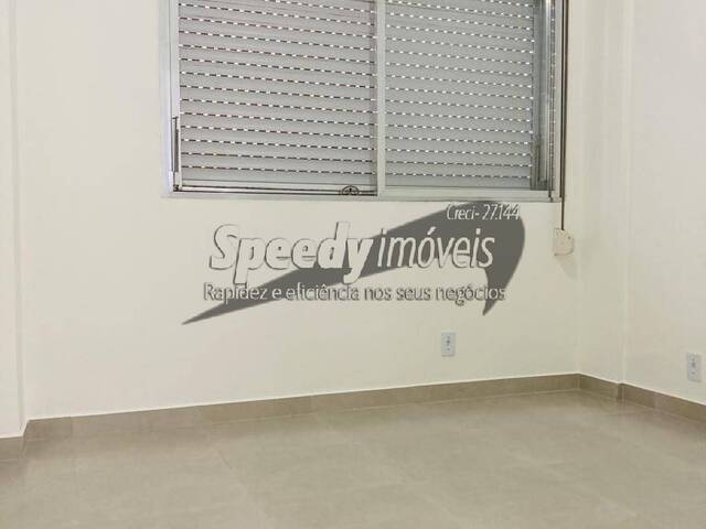 Apartamento para Venda em Santos - 5
