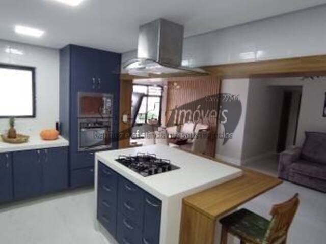 Apartamento para Venda em Santos - 3