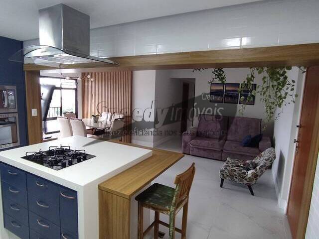 Apartamento para Venda em Santos - 4