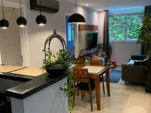 Apartamento para Venda em Santos - 2
