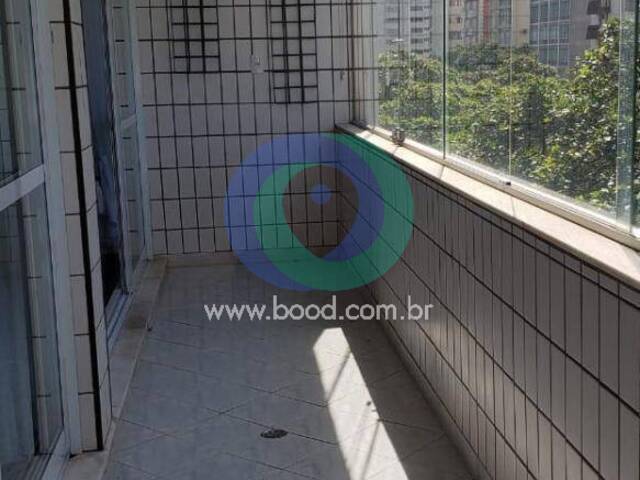 #3308 - Apartamento para Venda em Santos - SP