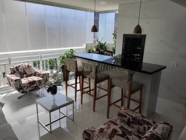 #3331 - Apartamento para Venda em Santos - SP