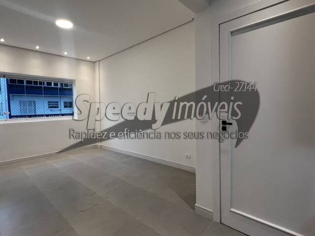 Apartamento para Venda em Santos - 4