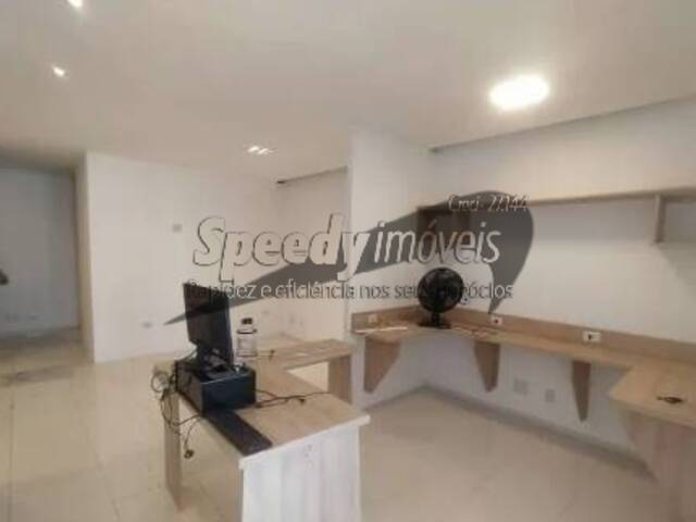 Sala para Locação em Santos - 2