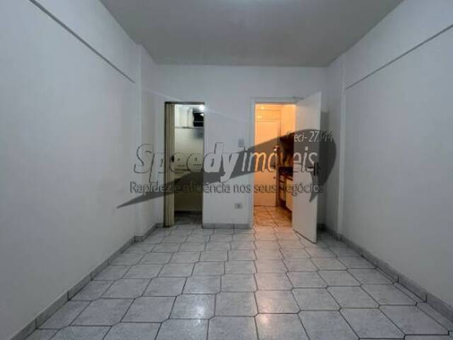 #3658 - Apartamento para Locação em Santos - SP - 1