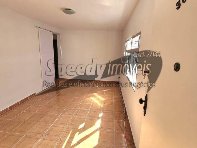 Apartamento para Venda em Santos - 4