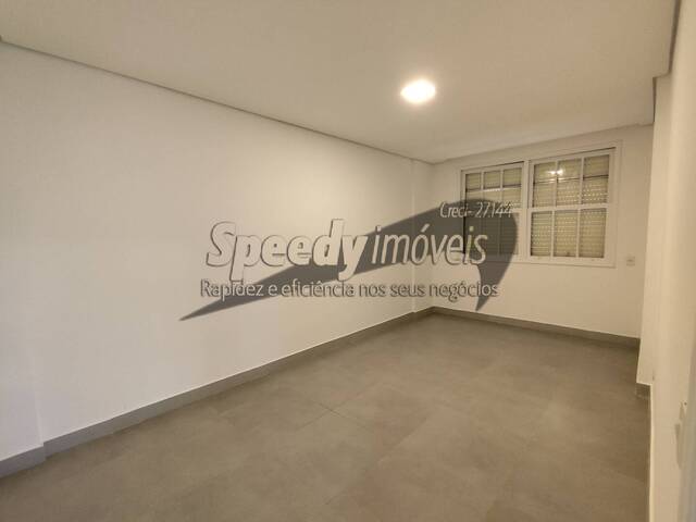 Apartamento para Venda em Santos - 4