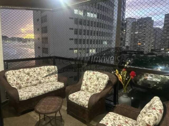 Venda em PITANGUEIRAS - Guarujá
