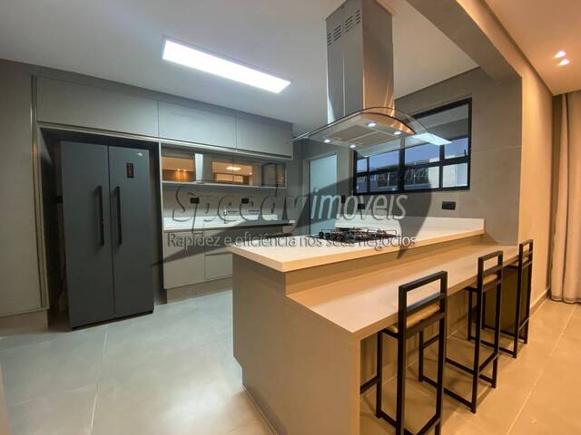 Apartamento para Venda em Santos - 4