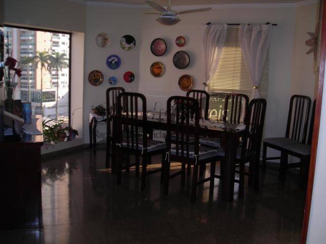 Apartamento para Venda em Santos - 2