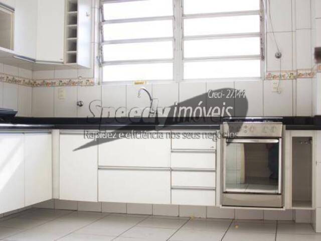 Apartamento para Venda em Santos - 2