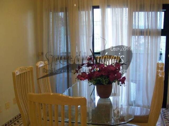 Apartamento para Venda em Santos - 2