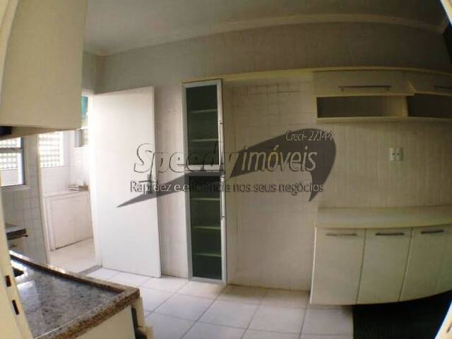 Apartamento para Venda em Santos - 2