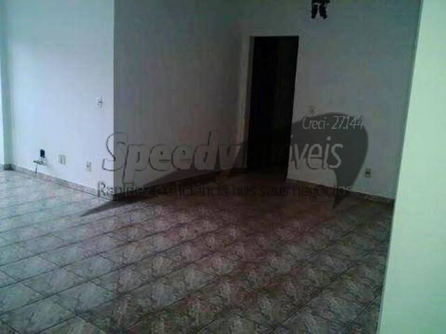 Apartamento para Venda em Santos - 3