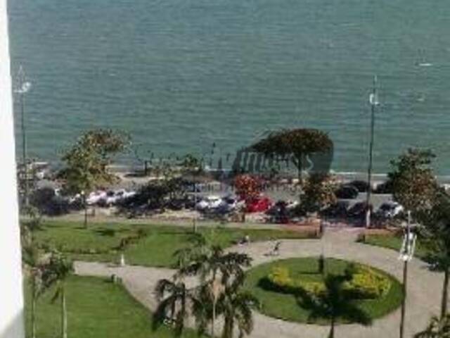 Apartamento para Venda em Santos - 3