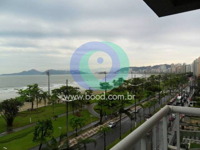 Apartamento em Santos com vista para orla da praia
