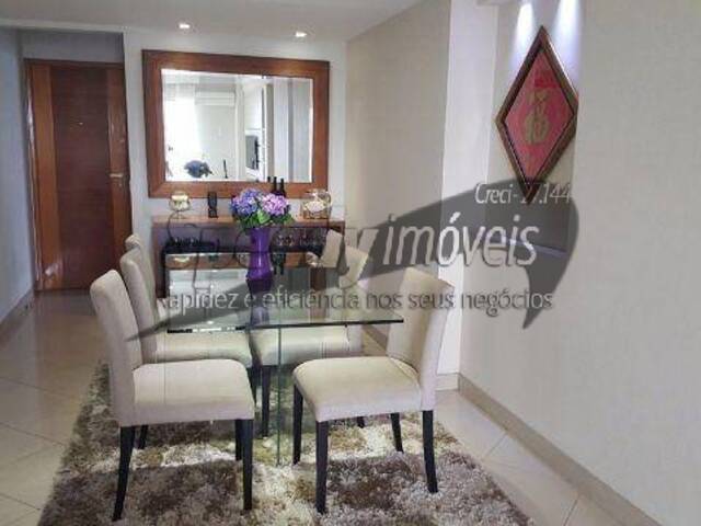 Apartamento para Venda em Santos - 2