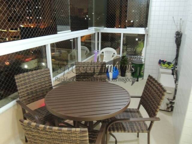 Apartamento para Venda em Santos - 2