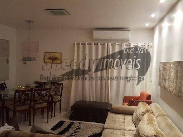 #1932 - Apartamento para Venda em Santos - SP