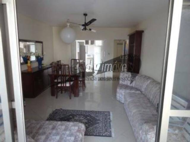 Apartamento para Venda em Santos - 2