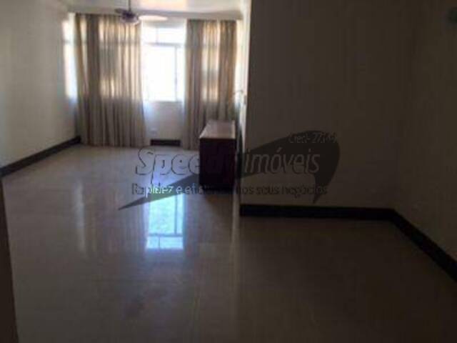 Apartamento para Venda em Santos - 2