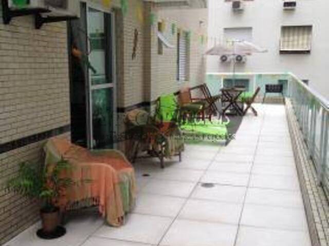 Apartamento para Venda em Santos - 2