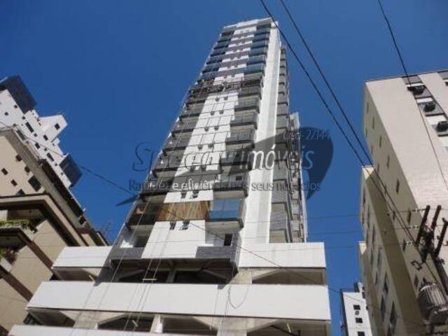 Apartamento para Venda em Santos - 2
